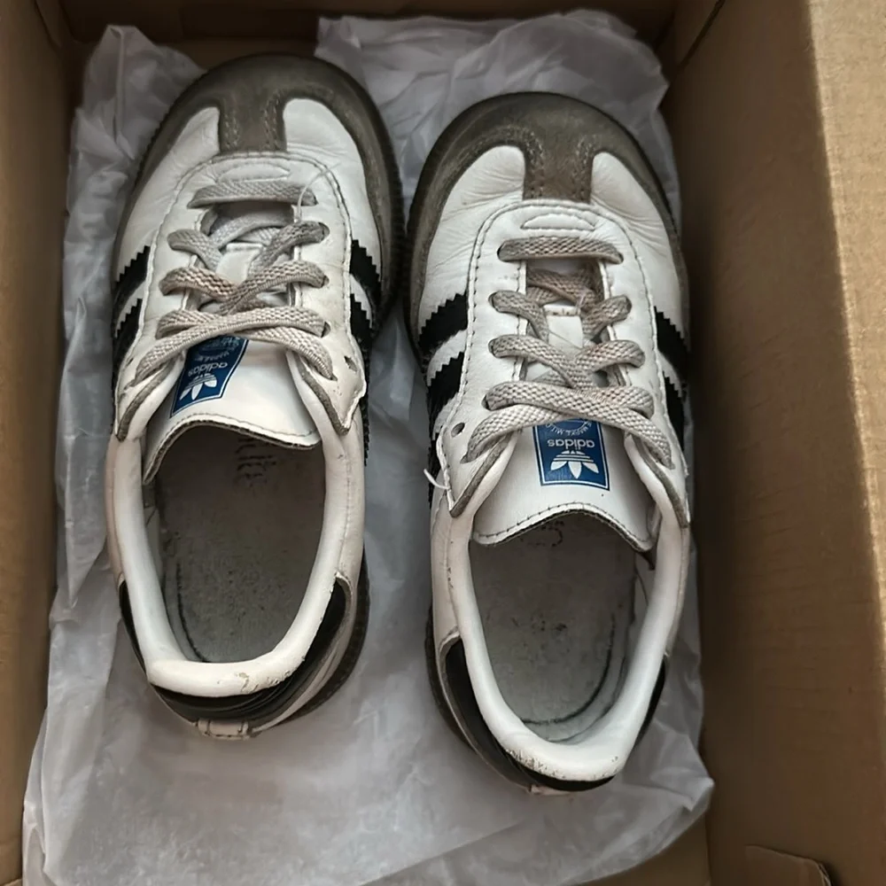 Kids Adidas | Samba OG Shoes | 7K - Picture 8 of 16